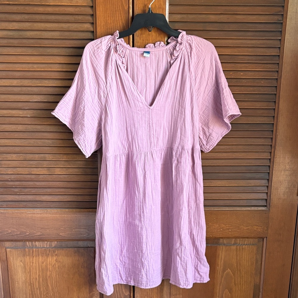 Old Navy light purple V-Neck Short Sleeve dress